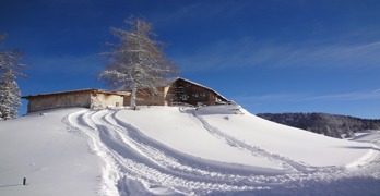 Nebengebäude im Winter