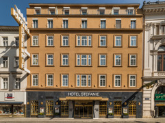 Hotel Stefanie Fassade