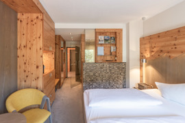 Tauernhof Flachau Ansicht Sommer