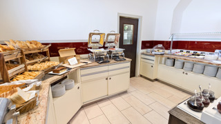 Austria Trend Hotel Salzburg Messe Frühstück