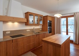 Tischlerei Wallinger © Tischlerei Wallinger GmbH & Co KG Tischlerei Wallinger