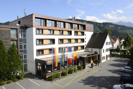 Hotel Weisses Kreuz Au&szlig;enansicht