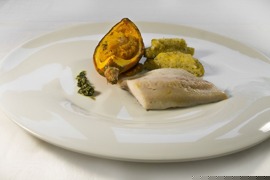 Ged&auml;mpfte Forelle mit Ofenk&uuml;rbis