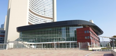 M Building Au&szlig;enansicht