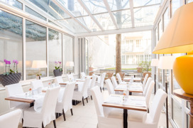 Frühstücksraum Hotel SPIESS & SPIESS Frühstücksraum Hotel SPIESS & SPIESS