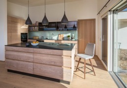 K&uuml;che H&ouml;ller