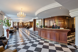 Parkhotel Sch&ouml;nbrunn Rezeption