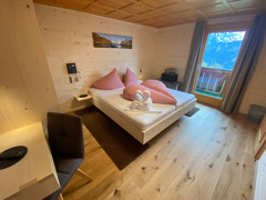 Ruheoase am Kristberg im Silbertal, der Genießerberg im Montafon Ruheoase am Kristberg im Silbertal, der Genießerberg im Montafon