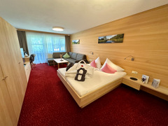 Ruheoase am Kristberg im Silbertal, der Genießerberg im Montafon Ruheoase am Kristberg im Silbertal, der Genießerberg im Montafon