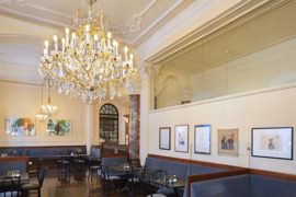 Caf&eacute; Central 1