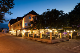 Hotel und Gasthof H&ouml;lle Au&szlig;enansicht