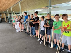 Wöchentliche Flurreinigung der Klassen Wöchentliche Flurreinigung der Klassen