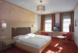 Zimmer im Hotel Wallner, St. Valentin Zimmer im Hotel Wallner, St. Valentin
