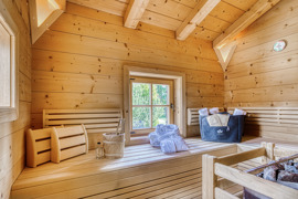 Private Sauna im Chalet vom Naturresort Puradies.