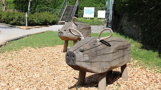Wildschwein aus Holz