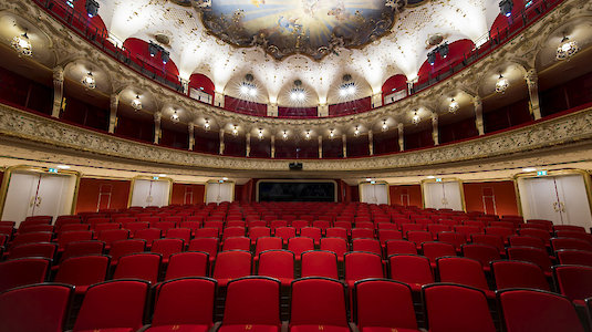 Salzburg Landestheater Auditorium. Copyright by Neumayr_Leopold.